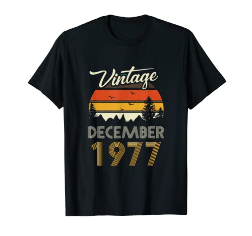 Consigue ahora Catálogo Diciembre 1977 - Regalo cumpleaños diciembre vintage Camiseta Top Precio 2024 | regaloscumple.com