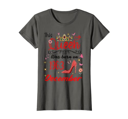 Comprar Diciembre 1963 Cumpleaños Esta Reina Nació En Diciembre 1963 BlackFriday Camiseta Ofertas 2024 | regaloscumple.com