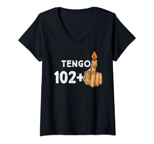 Consigue ahora Mujer 102+1 Dedo Medio Vela De Cumpleaños Regalos Para El 103º Cumpleaños Camiseta Cuello V Ofertas 2025 | regaloscumple.com