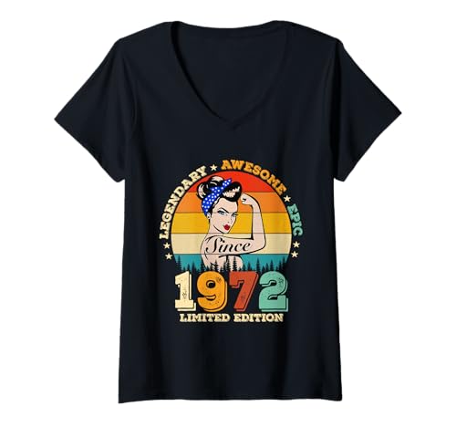 Comprar 52 Años Legendario BlackFriday Desde 1972 Impresionante 52 Cumpleaños Mujeres Camiseta Cuello V Ofertas 2024 | regaloscumple.com