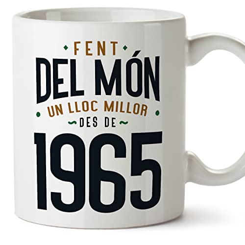 Consigue ahora MUGFFINS Tazas 1965 Cumpleaños - En Catalán - Fent Cumpleaños del Món un Lloc Millor - 11 oz / 330 ml - Regalo original y divertido Top Precio 2025 | regaloscumple.com