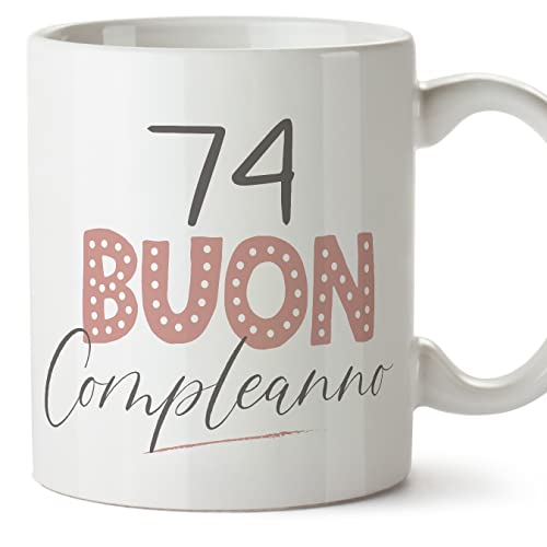 Consigue ahora MUGFFINS Tazas 74 Cumpleaños - En Italiano - Buon compleanno! Rosa - 11 oz / 330 ml Ideas para regalar - Regalo original y divertido Ofertas 2025 | regaloscumple.com