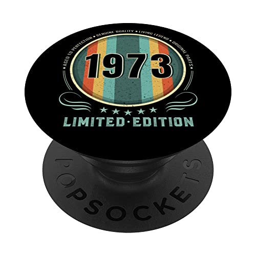 Consigue ahora Born In 1973 Popsockets para teléfono retro divertido cumpleaños 1973 PopSockets PopGrip Regalos Intercambiable Top Precio 2025 | regaloscumple.com