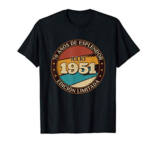 Comprar Regalo 70 Años Aniversario Humor Vintage Ideas para regalar Julio 1951 Camiseta Ofertas 2024 | regaloscumple.com