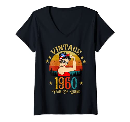 Comprar Mujer Regalo cumpleaños 63 años para mujer retro Catálogo vintage 1960 Camiseta Cuello V Rebajas 2025 | regaloscumple.com