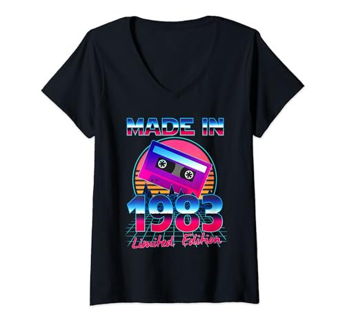 Comprar Mujer 41 Years Old Retro Vintage 1983 80s Regalos Cassette 41st Birthday Camiseta Cuello V Rebajas 2024 | regaloscumple.com