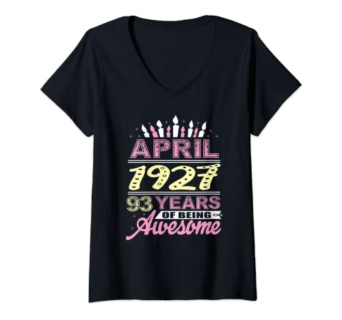 Comprar Mujer Abril 1927 93 años regalo Catálogo 93 cumpleaños vela fiesta Camiseta Cuello V Ofertas 2024 | regaloscumple.com