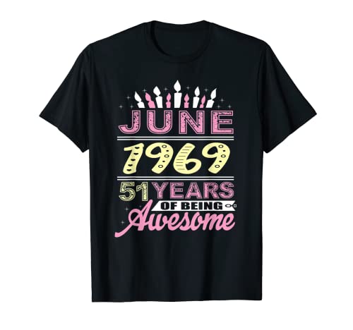 Consigue ahora Junio 1969 51 años edad regalo fiesta vela cumpleaños 51 Camiseta BlackFriday Ofertas 2025 | regaloscumple.com