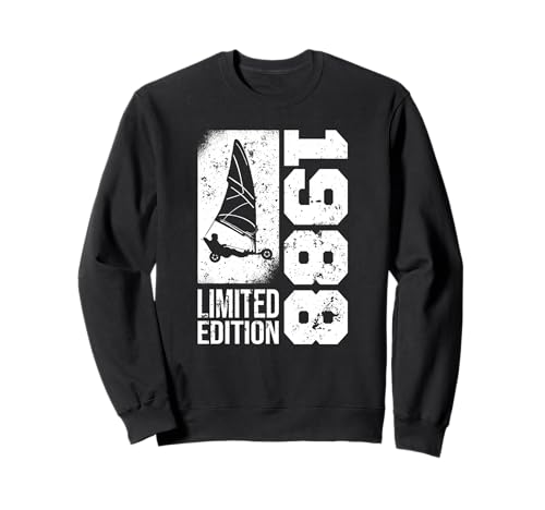 Comprar Velerista playa nacido en 1988 Cumpleaños Vela playa BlackFriday Sudadera Rebajas 2024 | regaloscumple.com