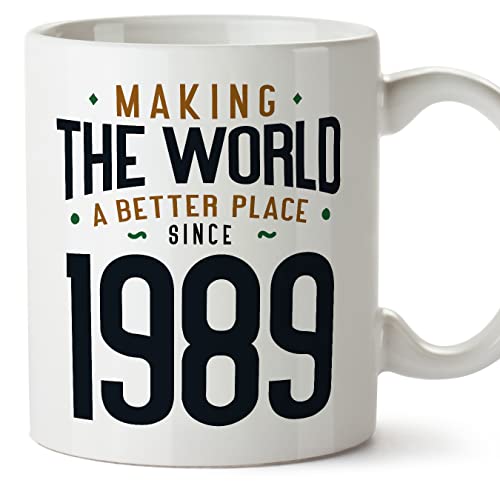 Consigue ahora MUGFFINS Tazas 1989 Ideas para regalar Cumpleaños - En Inglés - Making the World a Better Place - 11 oz / 330 ml - Regalo original y divertido Ofertas 2024 | regaloscumple.com