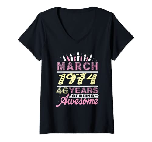 Comprar Mujer Marzo 1974 46 Años De Edad 46 Cumpleaños Vela Romántica Promoción Mujeres Camiseta Cuello V Ofertas 2025 | regaloscumple.com