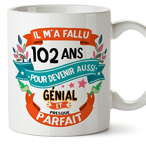 Comprar MUGFFINS Tazas 102 Cumpleaños - En Francés - Il m'a fallu 102 BlackFriday ans pour devenir aussi geniale - 11 oz - Regalo original y divertido Ofertas 2025 | regaloscumple.com