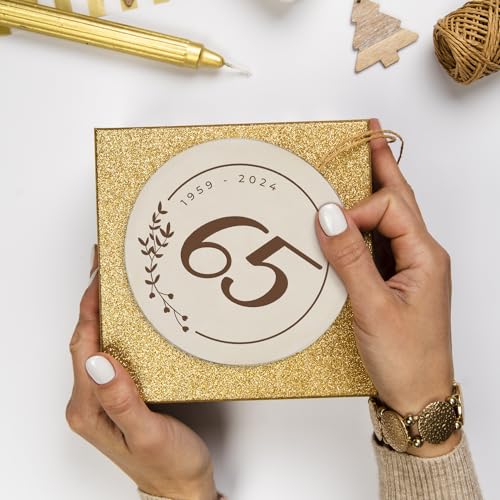 Ofertas en regaloscumple.com Nagu® 65- Regalos Aniversario  Bodas  cumpleaños 65 años. Tarjeta felicitacion o topper e ideas originales   decoracion para hombres o mujer  en el Aniversario   madre y padre  mamá papá
