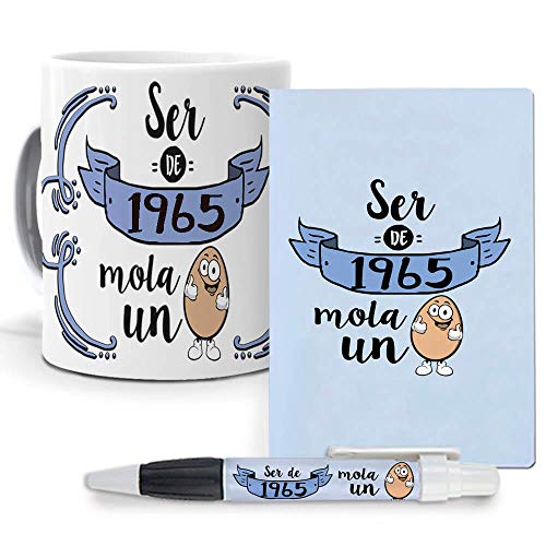 Consigue ahora Mundohuevo Pack Original y Personalizado para Regalo Navidad Ideal para cumpleaños con año Nacimiento. Ser 1965 Mola un Huevo. Libreta boligrafo y Taza Maxima Calidad. Ofertas 2025 | regaloscumple.com